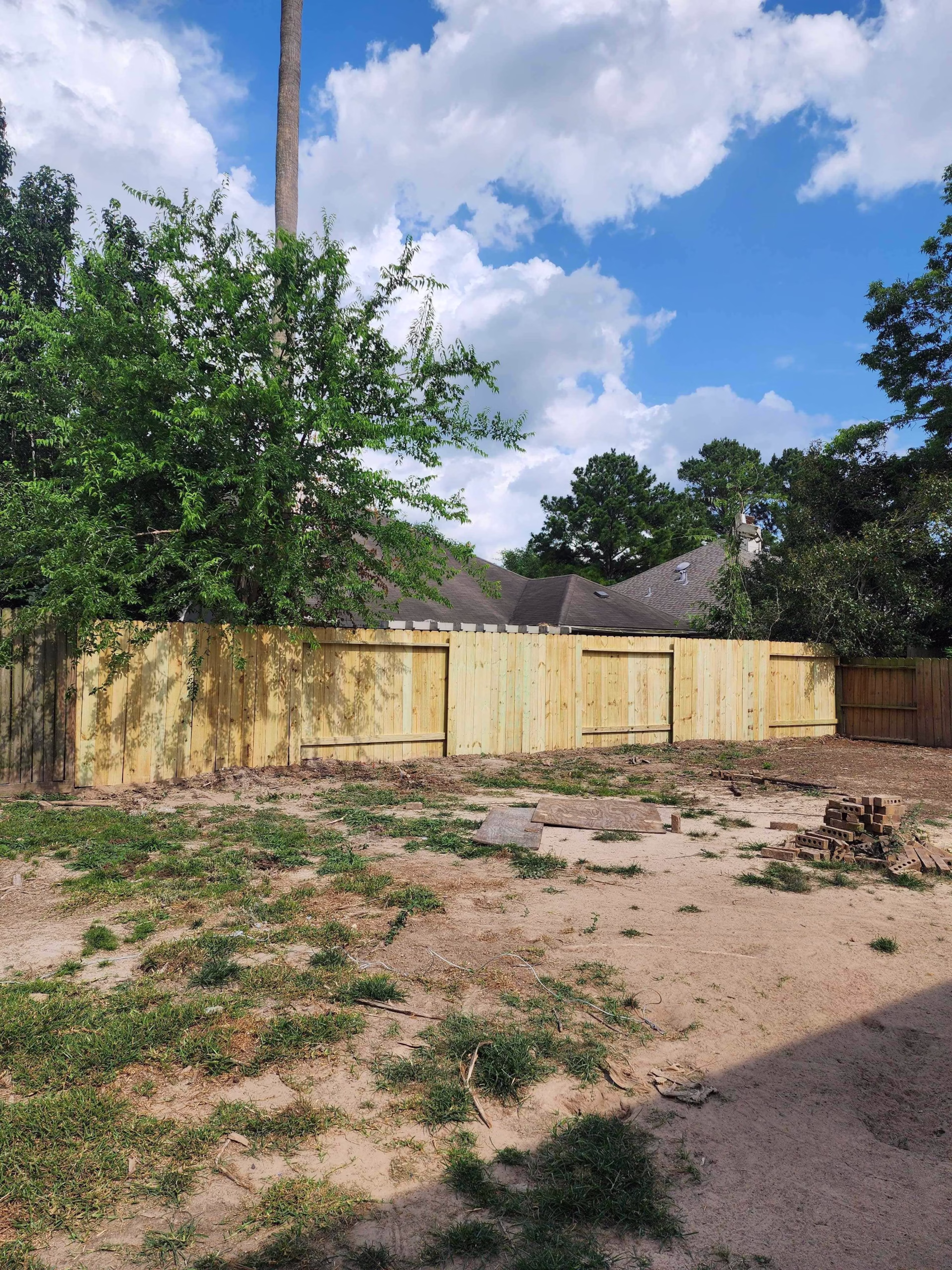 You are currently viewing Expert Fence Building in Cypress TX – Durable, Clean & Professional